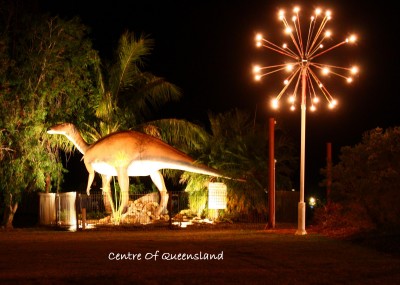 Muttaburrasurus - Night